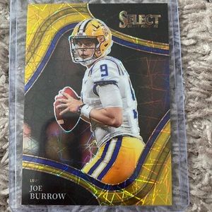 Joe Burrow select draft picks yellow laser, LSU 2022 Panini Prizm field level